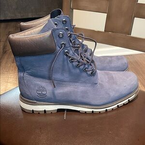 Timberland Men's Navy Blue Leather Work Boots with Brown Collar